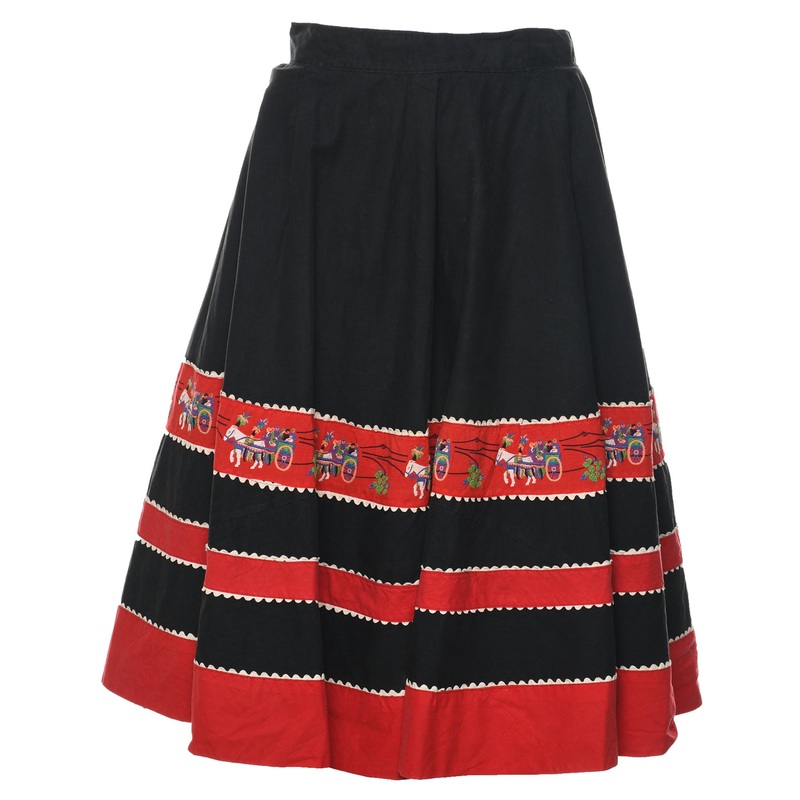 Black Flared Skirt – M